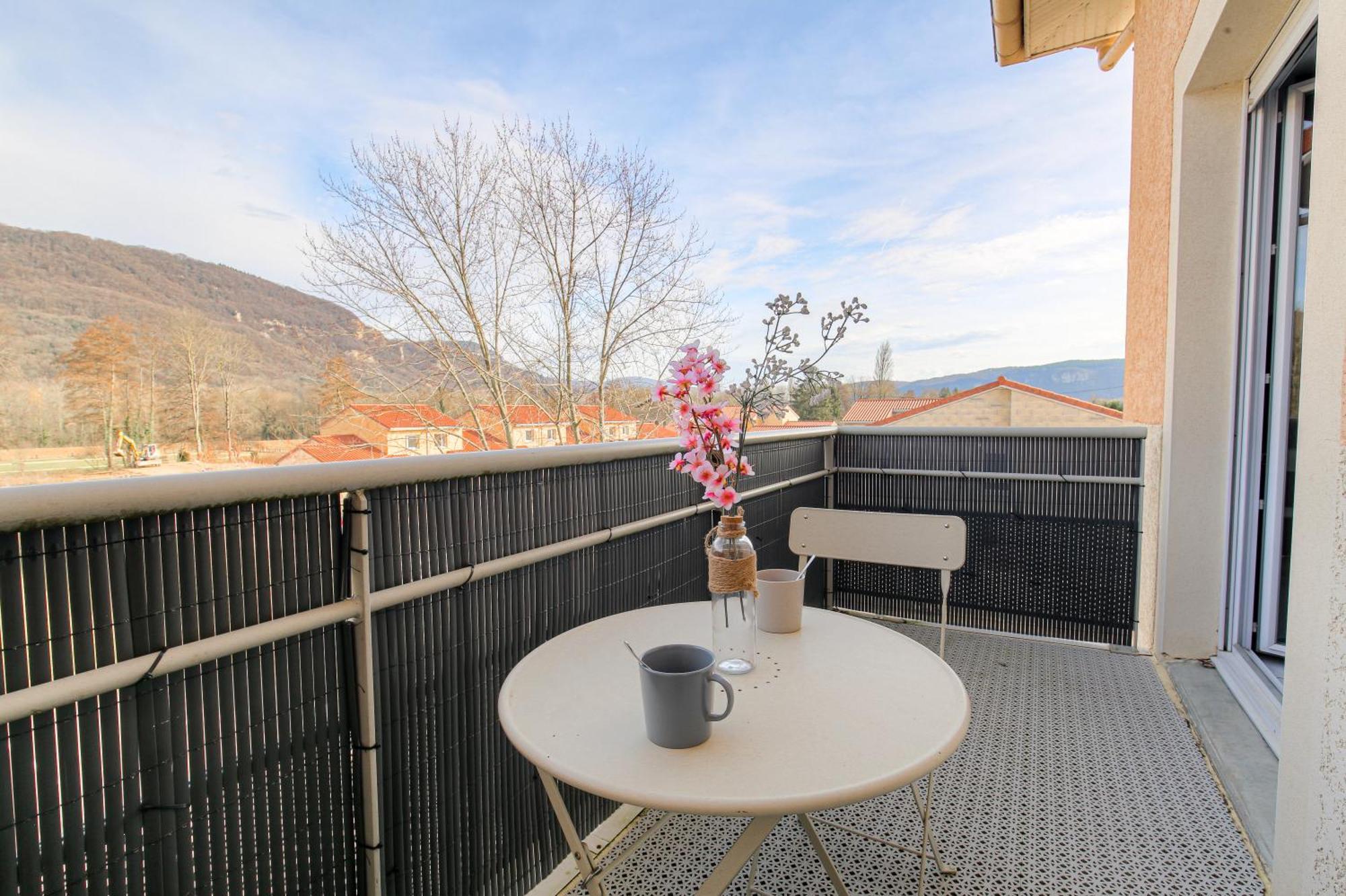 Ferienwohnung Le Souclin - Ma Cabotte Lagnieu Exterior foto
